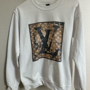 Boutique LV sweatshirt
